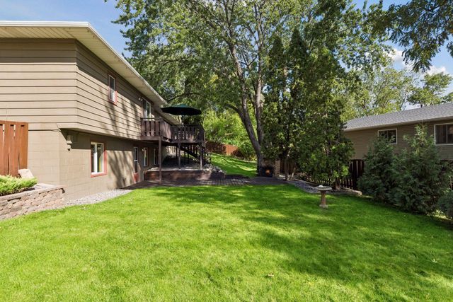 7817 73rd Street S, Cottage Grove, MN 55016