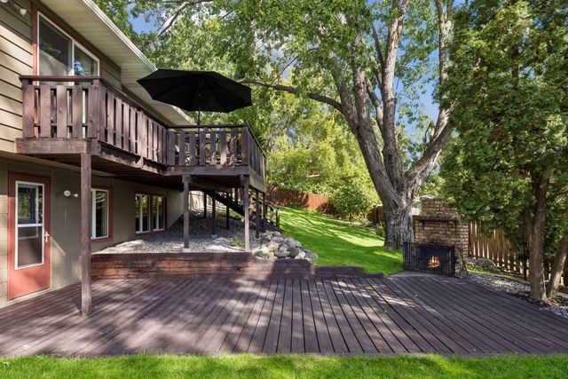 7817 73rd Street S, Cottage Grove, MN 55016