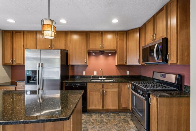 7817 73rd Street S, Cottage Grove, MN 55016