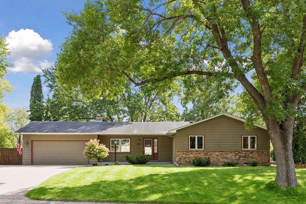 7817 73rd Street S, Cottage Grove, MN 55016 — photo 2