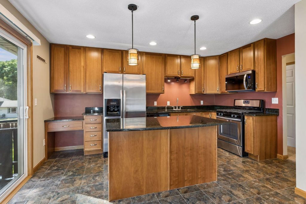 7817 73rd Street S, Cottage Grove, MN 55016 — photo 5