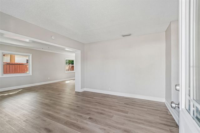 3516 W MCELROY AVENUE, Tampa, FL 33611