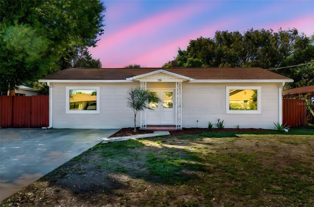 3516 W MCELROY AVENUE, Tampa, FL 33611