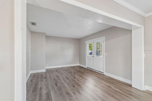 3516 W MCELROY AVENUE, Tampa, FL 33611