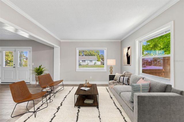 3516 W MCELROY AVENUE, Tampa, FL 33611