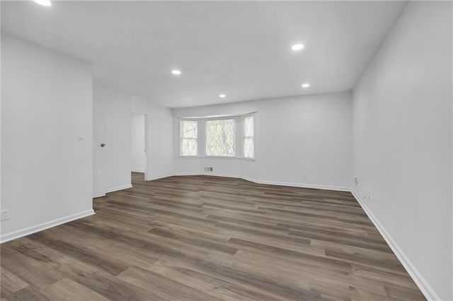 4447 Lake Breeze Drive, Stone Mountain, GA 30083