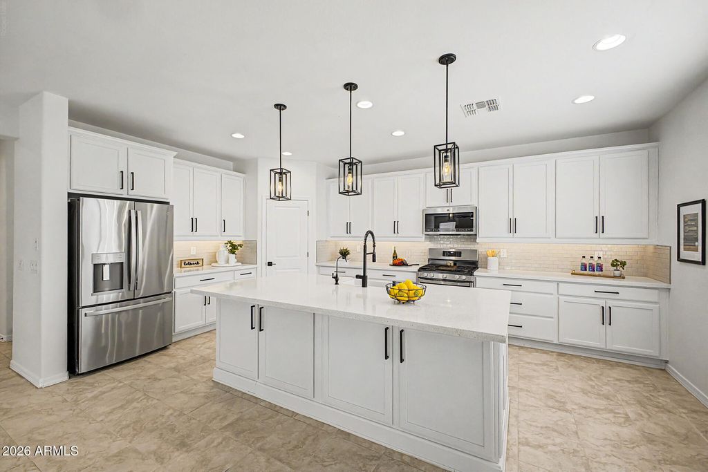 14283 W ALAMEDA Road, Surprise, AZ 85387