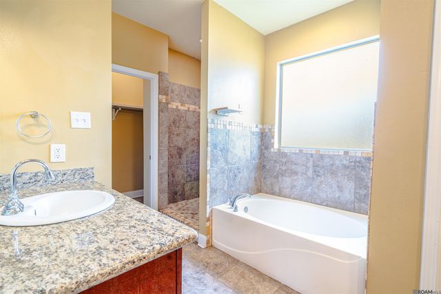 18036 Judith Dr, Zachary, LA 70791