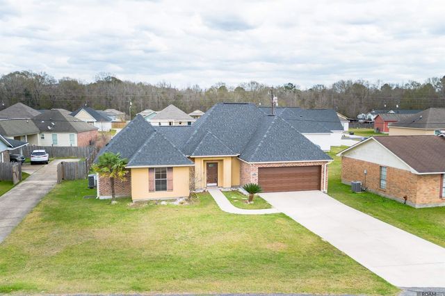18036 Judith Dr, Zachary, LA 70791