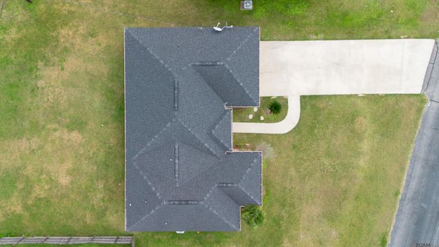 18036 Judith Dr, Zachary, LA 70791