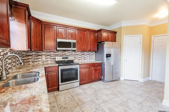 18036 Judith Dr, Zachary, LA 70791