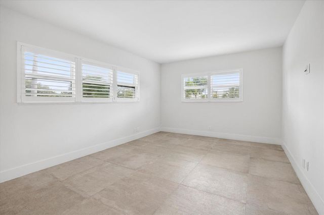 5100 Bayview Drive 106, Fort Lauderdale, FL 33308