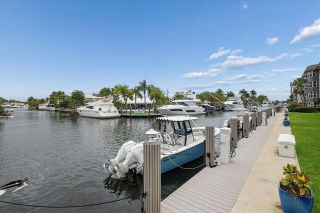 5100 Bayview Drive 106, Fort Lauderdale, FL 33308