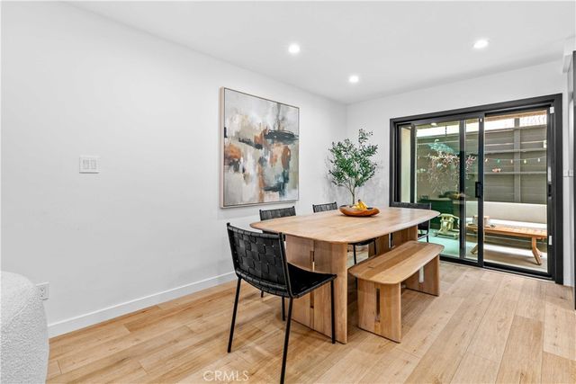 635 E Magnolia B, Burbank, CA 91501