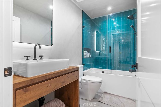 635 E Magnolia B, Burbank, CA 91501