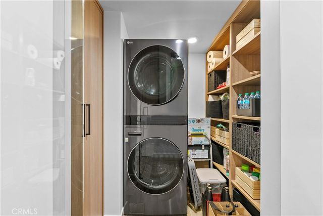 635 E Magnolia B, Burbank, CA 91501