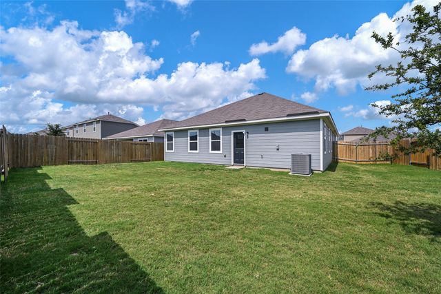 9609 Sierra Grande Drive, Fort Worth, TX 76140