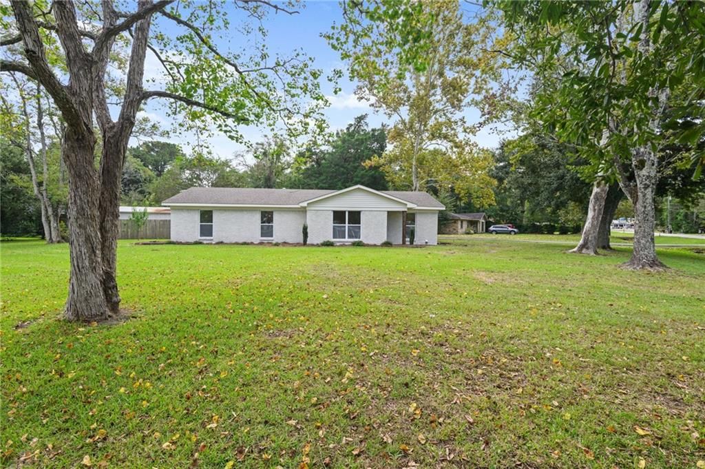 4651 Cindy Drive, Mobile, AL 36619 — exterior