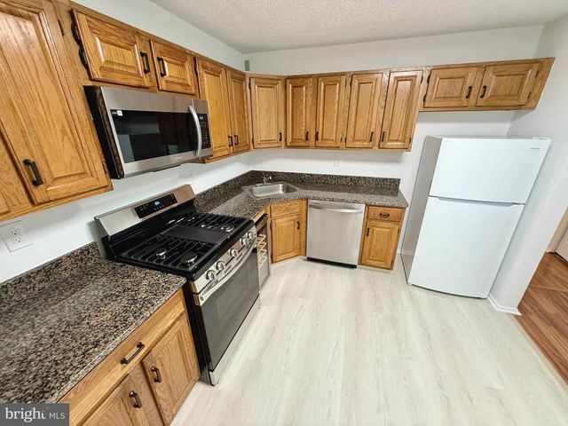 39 RICKARD COURT, Lawrenceville, NJ 08648