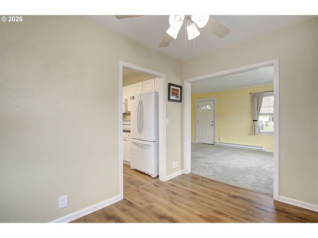 551 19TH Ave, Longview, WA 98632