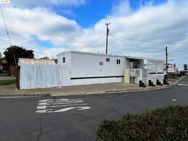 210 W Cypress, Oakley, CA 94561