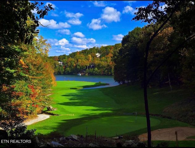 120 Forest View Drive, Crossville, TN 38558