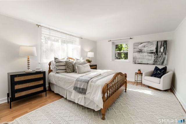 61 Center Drive, Greenwich, CT 06870