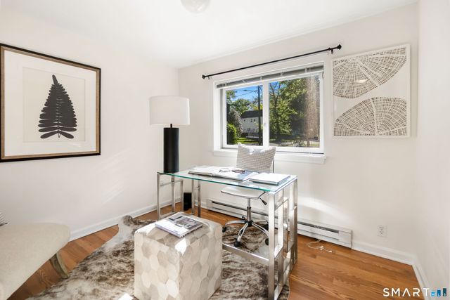 61 Center Drive, Greenwich, CT 06870