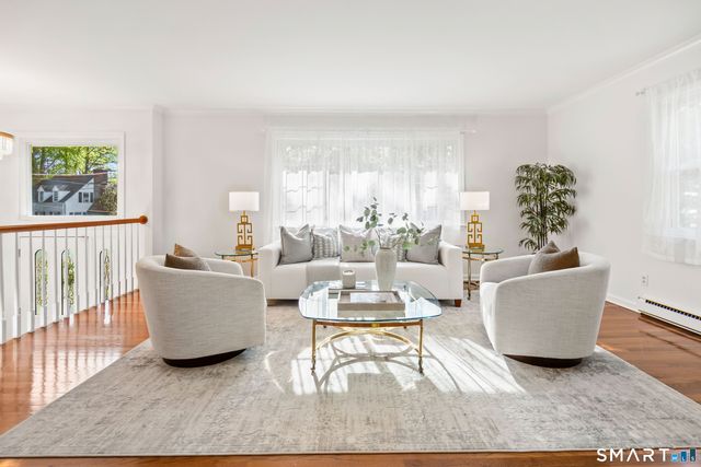 61 Center Drive, Greenwich, CT 06870
