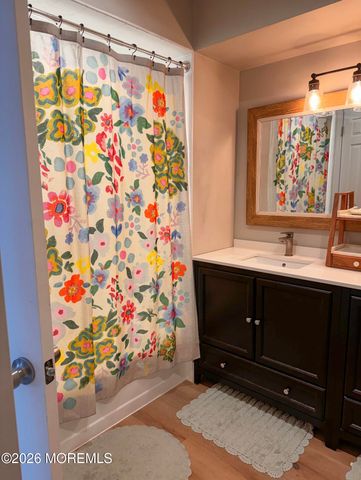 22 Alexandria Way, Basking Ridge, NJ 07920