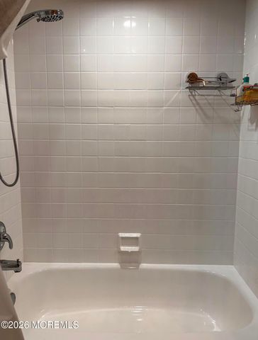 22 Alexandria Way, Basking Ridge, NJ 07920