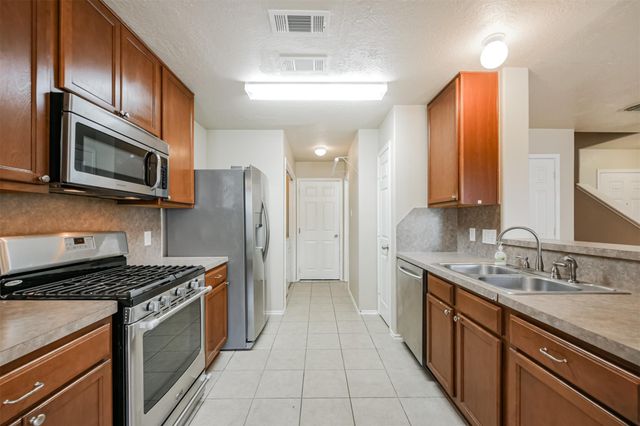 13723 Rural Oak Street, Houston, TX 77034