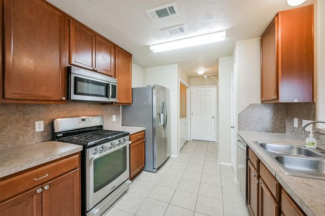 13723 Rural Oak Street, Houston, TX 77034