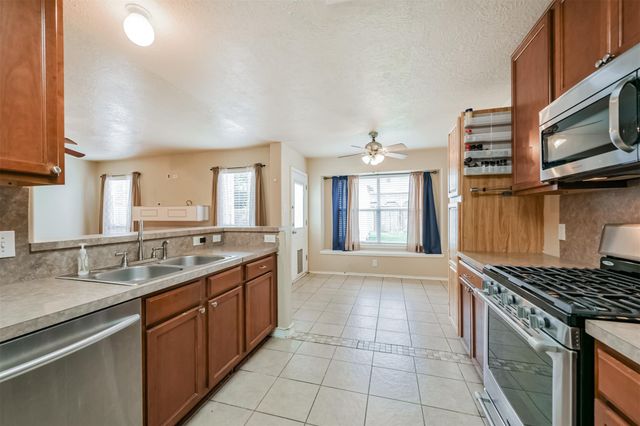 13723 Rural Oak Street, Houston, TX 77034