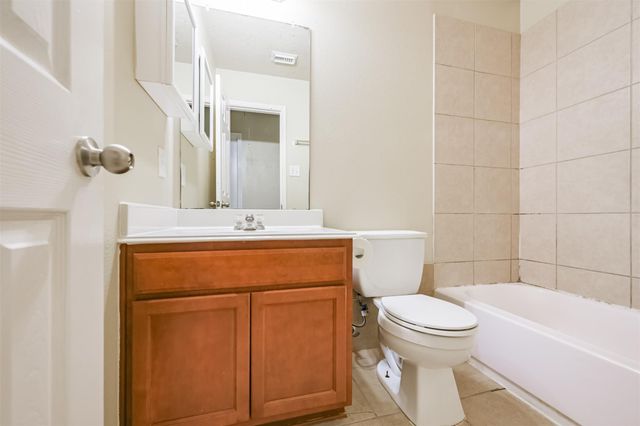 13723 Rural Oak Street, Houston, TX 77034