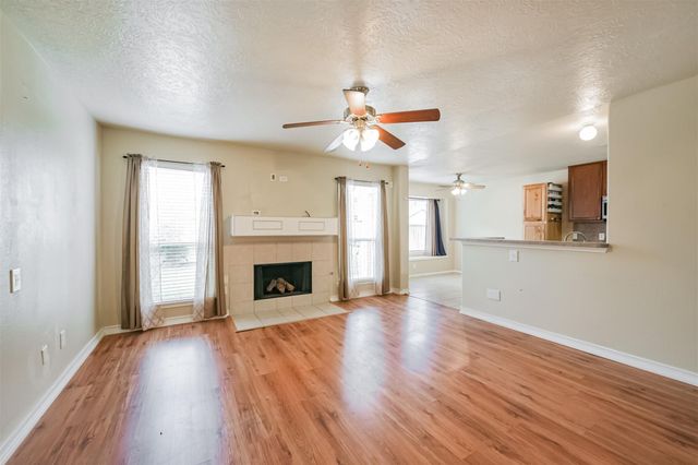 13723 Rural Oak Street, Houston, TX 77034