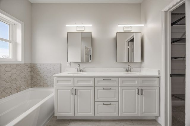 2416 Kestrel Drive SE, Cedar Rapids, IA 52403