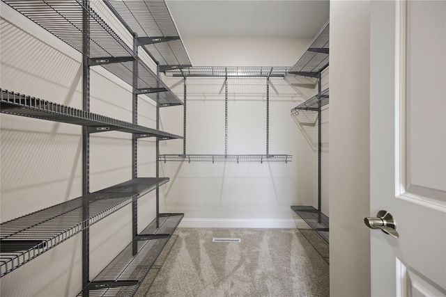 2416 Kestrel Drive SE, Cedar Rapids, IA 52403