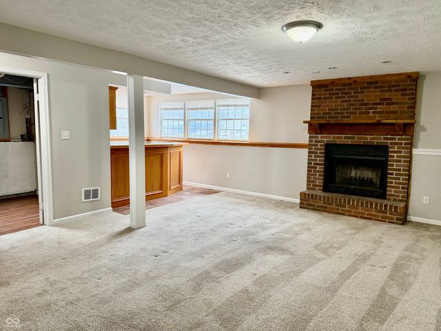 7943 Cardinal Cove W, Indianapolis, IN 46256