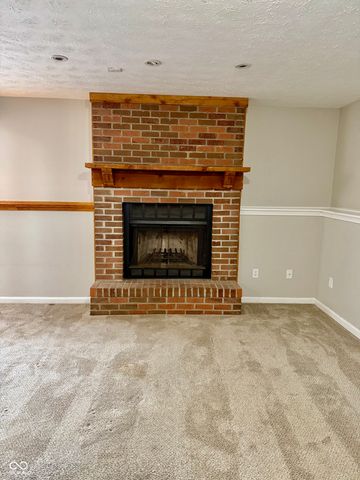 7943 Cardinal Cove W, Indianapolis, IN 46256