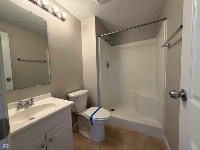 7943 Cardinal Cove W, Indianapolis, IN 46256