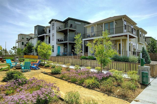 5920 N Perth Street, Aurora, CO 80019