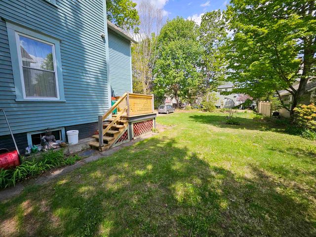 48 Pleasant Street, Brattleboro, VT 05301