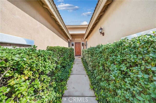 43922 Carentan, Temecula, CA 92592