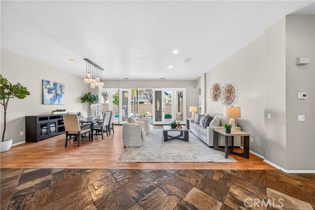 43922 Carentan, Temecula, CA 92592