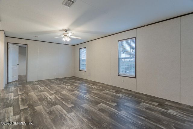 15472 SHARK Road W, Jacksonville, FL 32226