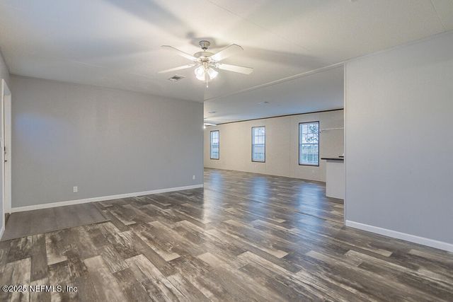 15472 SHARK Road W, Jacksonville, FL 32226