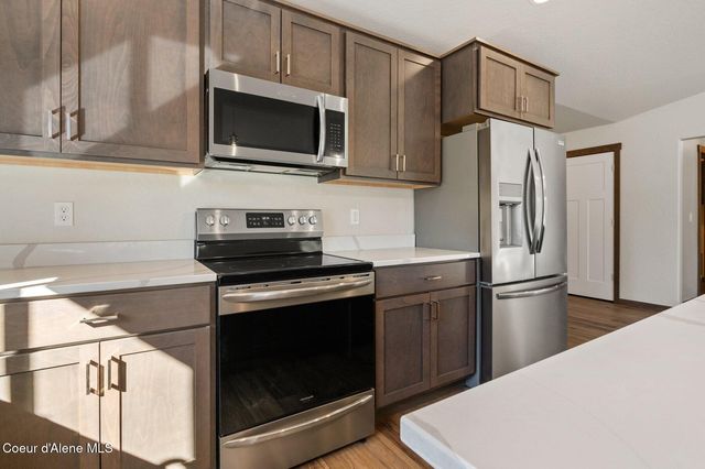 24883 N Old Hwy 95, Athol, ID 83801