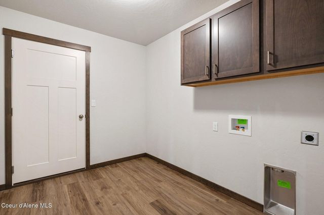 24883 N Old Hwy 95, Athol, ID 83801