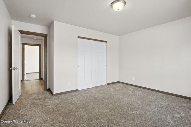 24883 N Old Hwy 95, Athol, ID 83801